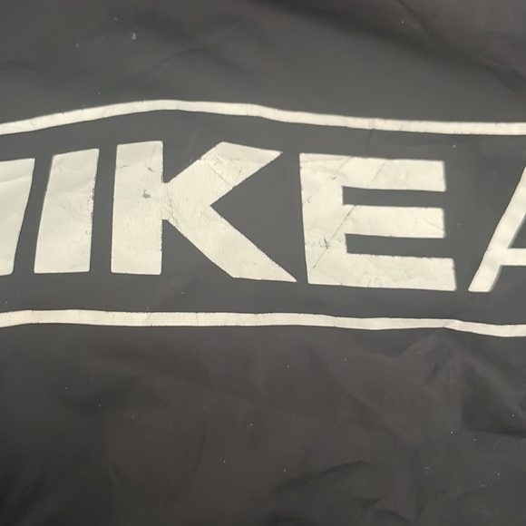 Nike Air Max Crewneck. Size XL slight cracking on front logo - Picture 7 of 7